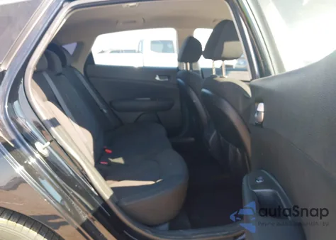 2018 Kia Optima Lx z USA, uszkodzony, nr VIN 5XXGT4L34JG263496